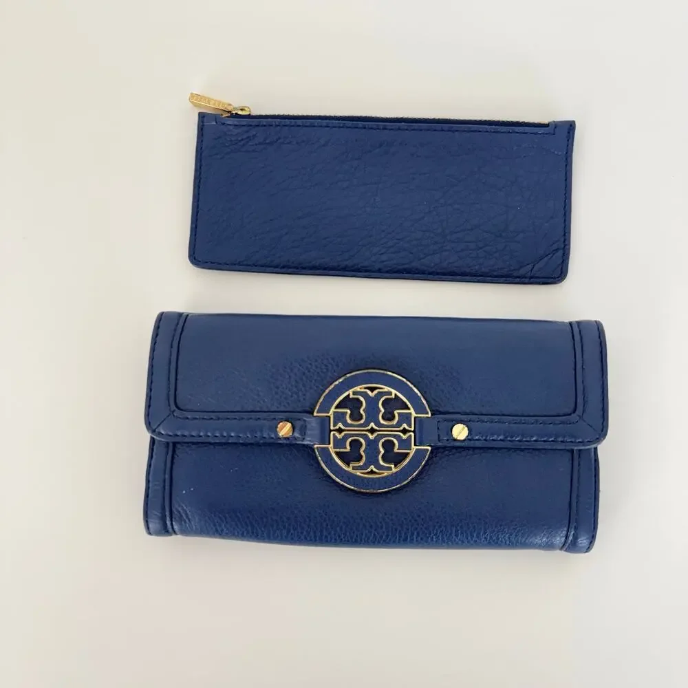 Tory Burch Amanda Envelope Continental Wallet Blue Pebble Leather Gold-Tone Logo
